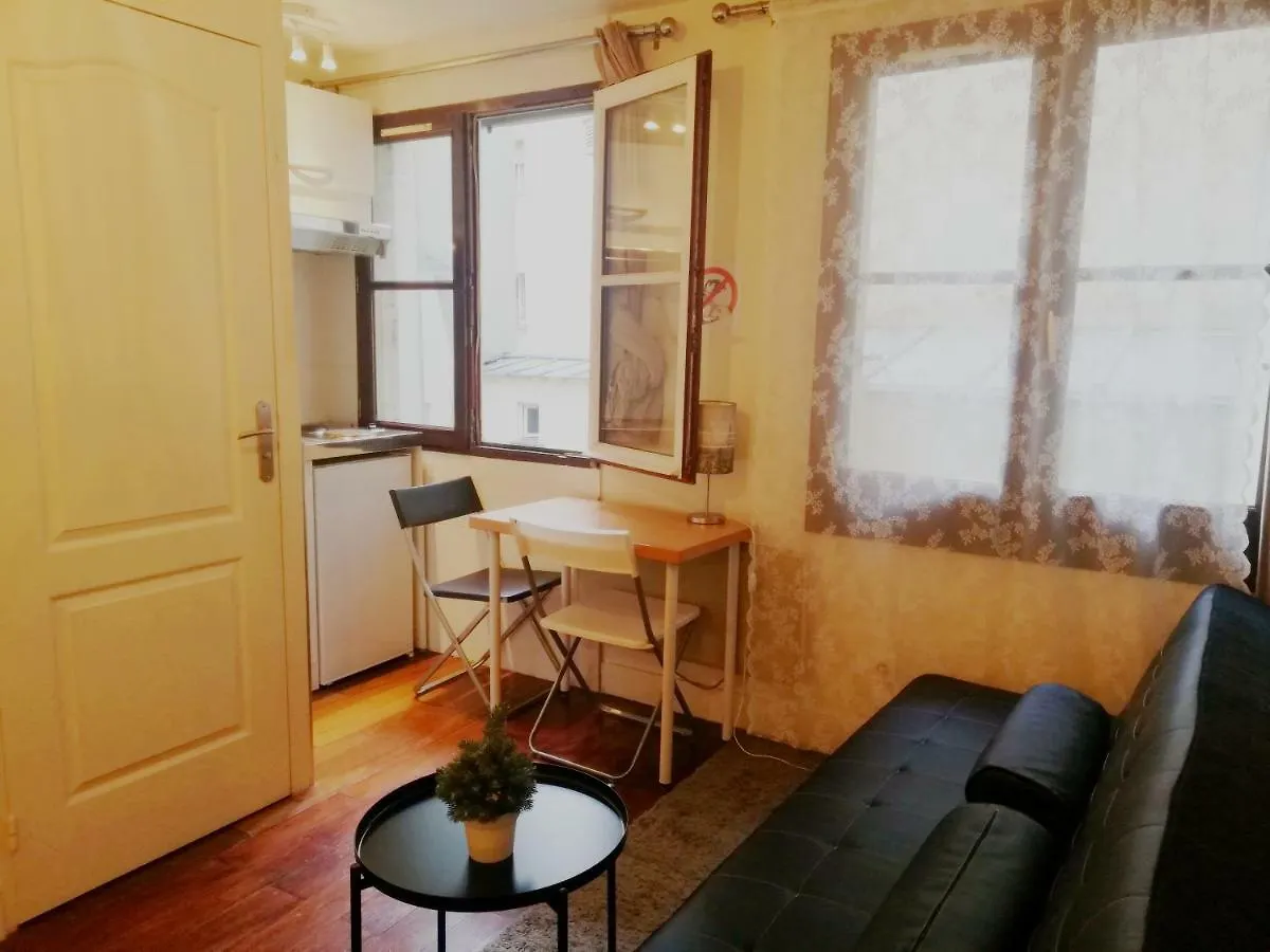 Studio Monsieur Le Prince Apartment Paris